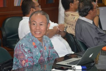 Anugerah “The Order of the Rising Sun, Gold Rays with Neck Ribbon” dari Pemerintah Jepang untuk Prof. Dr. Ir. Djoko Santoso, M.Sc.