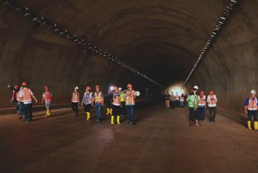 Pascasarjana Rekayasa Pertambangan selenggarakan kunjungan lapangan ke proyek terowongan tol Cisumdawu