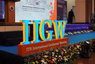 Pembukaan Resmi 14th ITB International Geothermal Workshop (IIGW) 2025: Mengusung Semangat Kolaborasi Global untuk Energi Geotermal Berkelanjutan